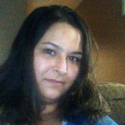 Acewoman77's profile picture. 