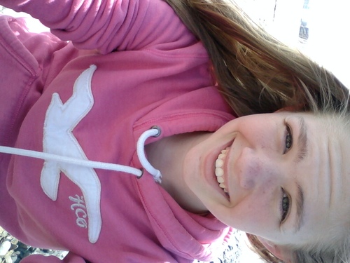 fruitloop2122's profile picture. 