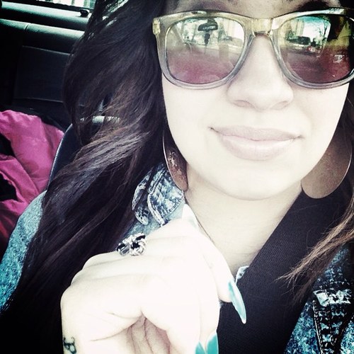 Mother|| 22|| independent || IG: _joce317