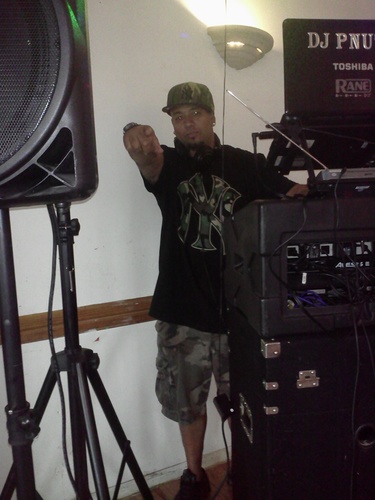 DjpnutDTF's profile picture. 