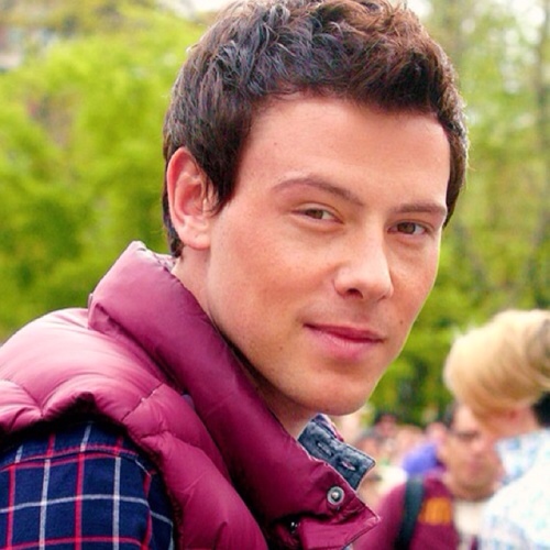 I'm Finn Hudson. I like football, singing, and action movies. [RP 15+] @Santannalopez69 is my everything. #RIPCoryMonteith
