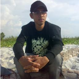 mahasiswa, pengusaha muda dan suka hidup di dunia jalanan.