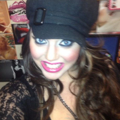 jess_meland's profile picture. 