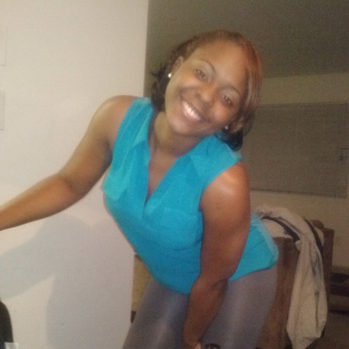 The mind, body, n soul of a women, but a heart as cold as a nigga! #TeamPRETTY #TeamFOLLOWME #TeamSMART, YOU NEED MORE ASK! Follow me ill follow yu bck!