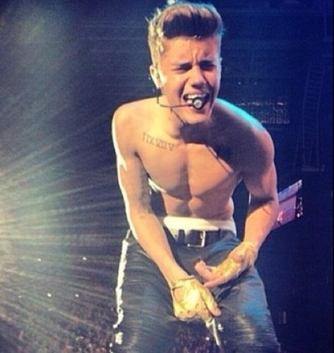 elliexxxc's profile picture. I love JustinBieber,He is my worldyy,id do anythink for him (TrueBelieberTillTheVeryEndXoxo)ILoveMyBabyMillions&Billions&trillions3