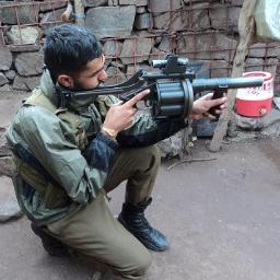 मेरा देश मेरे लिए मात्र एक जमीन का टुकड़ा नहीं बल्कि ये मेरी माँ है और मेरी माँ की इज्जत पर कोई हाथ डाले ये मुझे बर्दाश्त नहीं है