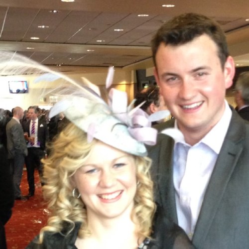 Lover of all things beauty and fashion, fully qualified beauty therapist and owner of @sequelfashion dress agency, not to mention making the odd fascinator.