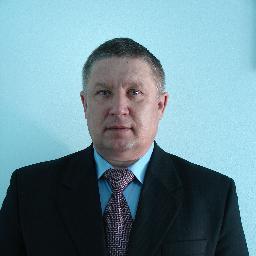 Тот кто идёт вперёд обязательно добьётся успеха, а тот кто стоит на месте не добьётся ничего!