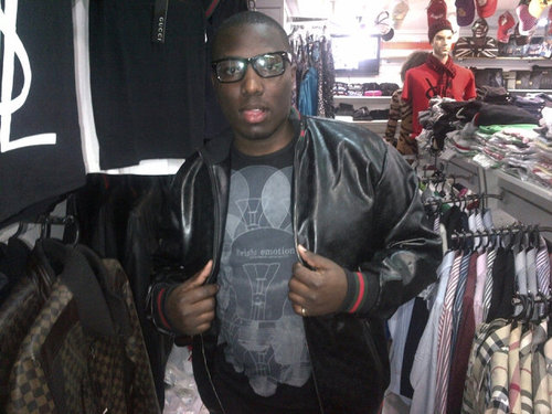 kharah2's profile picture. So simple....