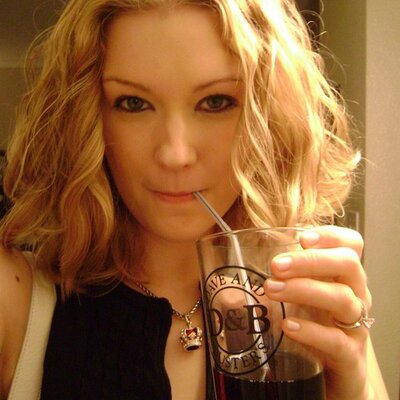 Profile Picture of Carrie Carroll (@CarrieECarroll) on Twitter