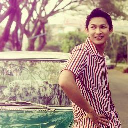 ErlanggaPatra's profile picture. Jalan-jalan seru ke berbagai tempat. A daydreamer, an observer, a stranger. I love vintage things and pretty crafty but not necessarily talented.