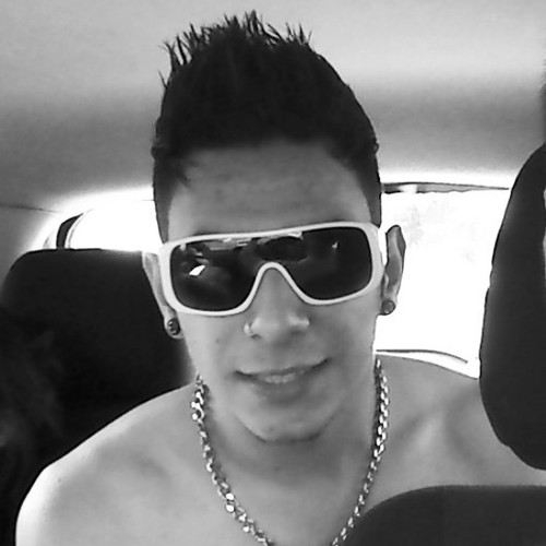(( 20/10/2011 S2' )) Namorado da @LarissOliveiira