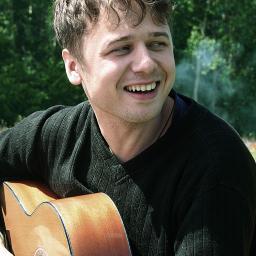 Алишер Уматалиев