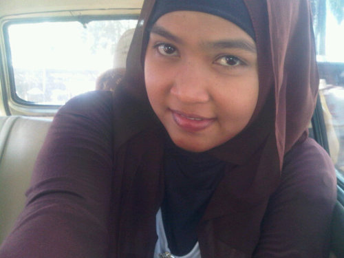 aisyahtawariya1's profile picture. Fokus Belajar , kurangi waktu bermain