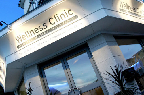 Located in Chelmsford, we offer a range of treatments including waxing, colon hydrotherapy, laser treatments and botox. -01245 349933-info@wellnessclinic.com-