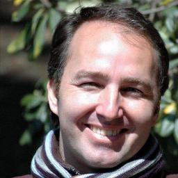 Responsable informatiques, tout m'intéresse :)
Golfeur à temps perdu, j'aime le piano et ne possède pas de Thermomix.