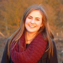 lauraastoter's profile picture. 