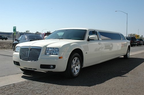 bonvoyagelimos's profile picture. Bon Voyage Limousines accommodates any pickup or drop off @ almost any location. Contact us today & arrive comfortably, in style & on time. (855) 266 - 8692
(91