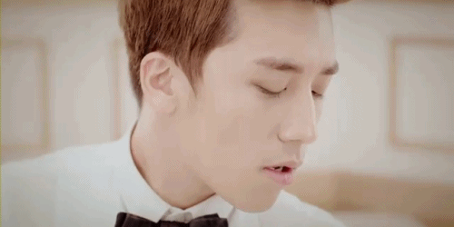only share YG Family sexy yadong and funny pict. for all YG stans who has pervy mind /smirk/
Instagram: YGPERVY