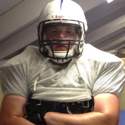 SoulRebal59's profile picture. Right Tackle for THE Blinn Buccaners. Breakin necks and cashin checks