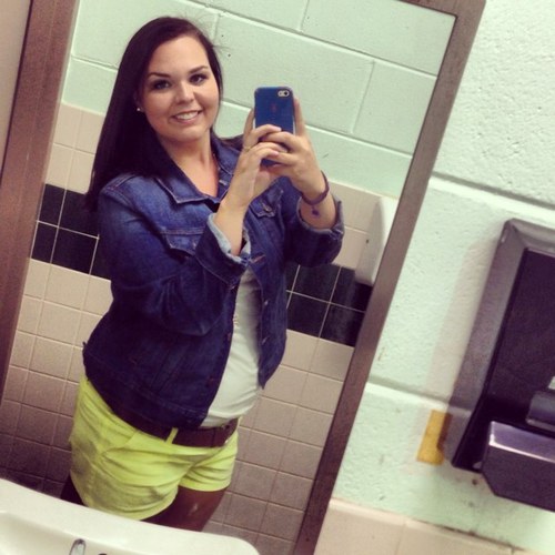 Rachel. 18. Life is fab & I love to travel. 4/5 Janoskians, and One Direction are sick(; #teamfollowback
