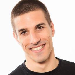 Fundador de Emprendedor Audiovisual. Emprendimiento y creación de contenido audiovisual. Desde los 56k y el IRC dando guerra por la red.