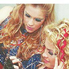 Um amor tão puro, tão sincero, tão meu..  um dia ainda vou olhar nos seus olhos e dizer o quanto amo vcs @Lua_Blanco e @sophiaabrahao ♥
