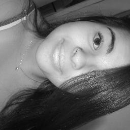 sou a golda da @ttais_liima  *-* !