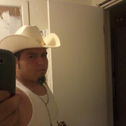 im funny at times i just do thing that are funny as hell!!