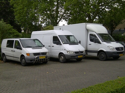 internationaal spoed koerier. 24/7 inzetbaar! van caddy t/m bakwagen met klep