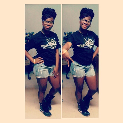 Follow meh and ill follow you.. Follow dah leaderhoe tehee !