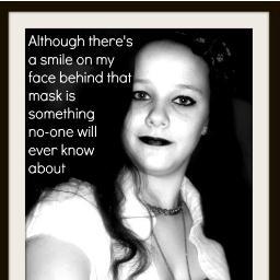 Im 15, a goth with a great personality. I love rock/metal music.
I love my friends (dysfunctionals).
My new twitter: https://t.co/WmWjTf9qFn