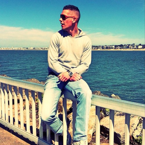 gangstalex7's profile picture. Allez paris ! Vive le sport vive le foot et vive la vie madafaka !!!!