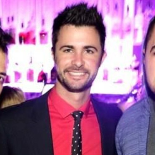 Director of Operations for DJ Here Productions/ Co founder of http://t.co/DkDfdYhyQE