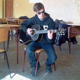 tosho97's profile picture. ;p