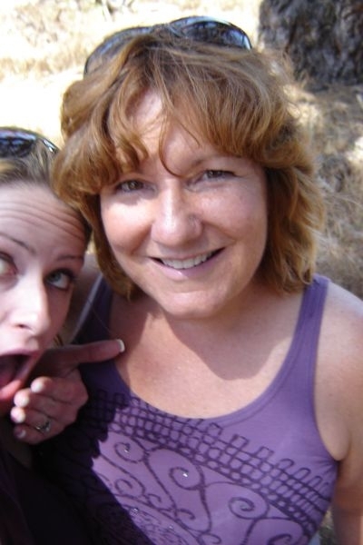 I'm an AWAI trained direct response copywriter specializing in web copy. My focus is email, autoresponse copy and affiliate marketing. Loving Twitter!