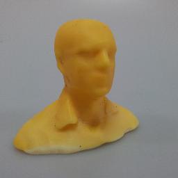 London-based technophile, overthinker, and 3d-printing maniac.