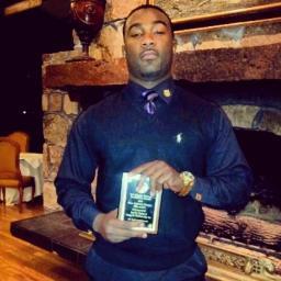 Born Errius Javier Pearson. known as E/ E-nasty #OmegaPsiPhi #TeamBetaEta #TeamDarkSkin #TeamBama #TeamLAKESHOW #TeamFuckYallFeelins #RIPTre...IG:the_e_nasty