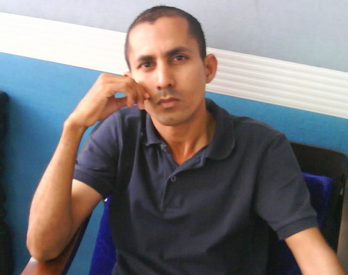 A former police officer,advocate of human rights & democracy.loves flying,treveling n photography.