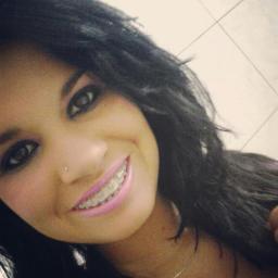 Nαo importα o quє єu diigα,
Vocє irα vαlorizαr pєlo quє vê,
julgαr pєlo quє ouviu
e opinαr pєlo quє conhєcєu (!)