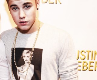 nuruladira_'s profile picture. Saya sayang awak sepertimana awak menyayangi saya...
I love you sayang :*
tapi saya akan merahsiakannya selagi saya mampu untuk menahan perasaan ini.