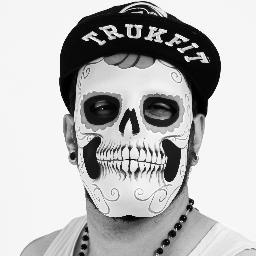Explorando sons, Mask é rapper, produtor, compositor e arranjador.
A busca constante da renovação, sons novos, melodias novas, caminhos novos.