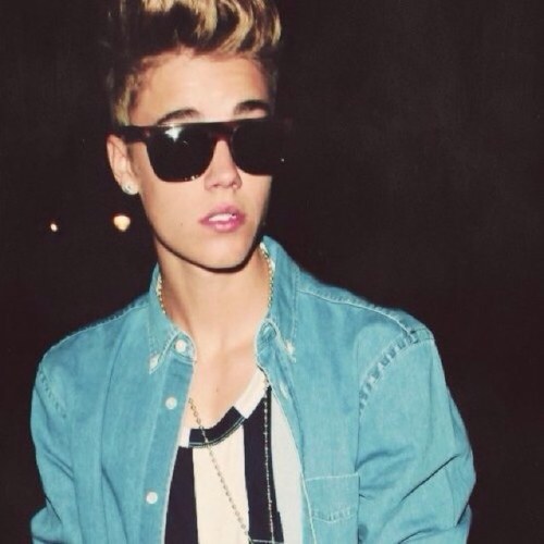 You smile, I smile. Fangirling over Justin since foreverr..@justinbieber
