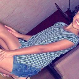 acabei de fazer um twitter e muito defeicil d mexer eu ainda tenho q aprender