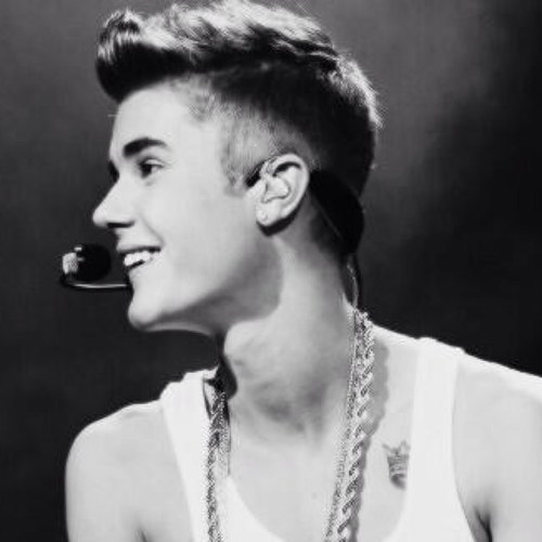 someday i hope that I'll be able to put JUSTIN FOLLOWED ME up here •ilysmjb• Love you all so much. #FamilyOfBeliebers •Stay #Kidrauhl•