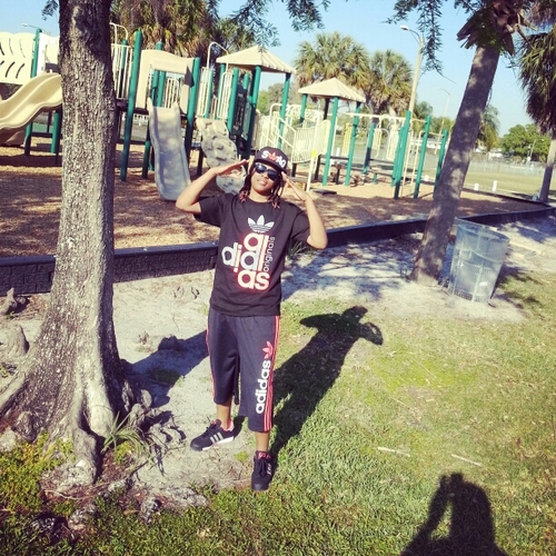 #TeamLesbian♀♀ #TeamDreadHead #TeamCancer #TeamGalaxyNote2 #TeamF.O.E. #TeamFollowBack