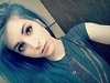 NAO SOU FAKE .. SOU A GAROTA QUE SOFRE :'C