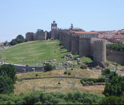 Discoavila's profile picture. Especialistas en eventos,discoteca movil para bodas,fiestas patronales y fiestas privadas.Tlf y whatsapp 649 59 73 75 discotecamovilavila@outlook.com