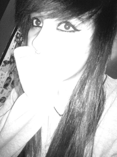 Hey im Ricky. I like music, pizza and sweaters and I'm a vegitarian. Have a lovely day bye. c: