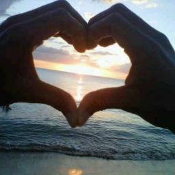 LoveHopeNeedIt's profile picture. I've been there. Still going through it. I wanna help you guys if needed ! Ask/Tell me anything for advise ! Love you guys!
#Love #NOH8